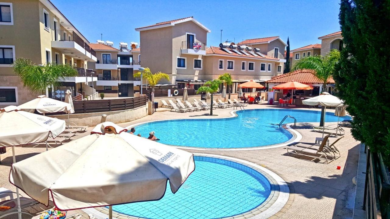 Kapparis Town House Villa Paralimni Luaran gambar