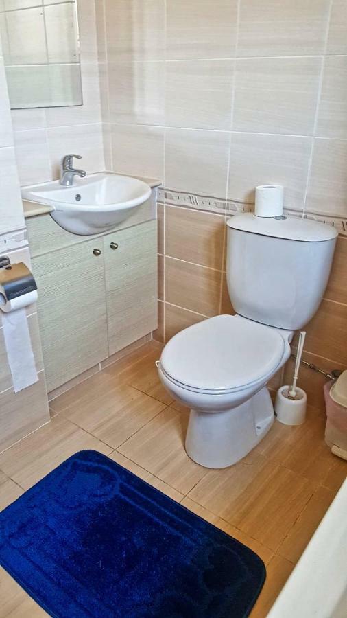 Kapparis Town House Villa Paralimni Luaran gambar